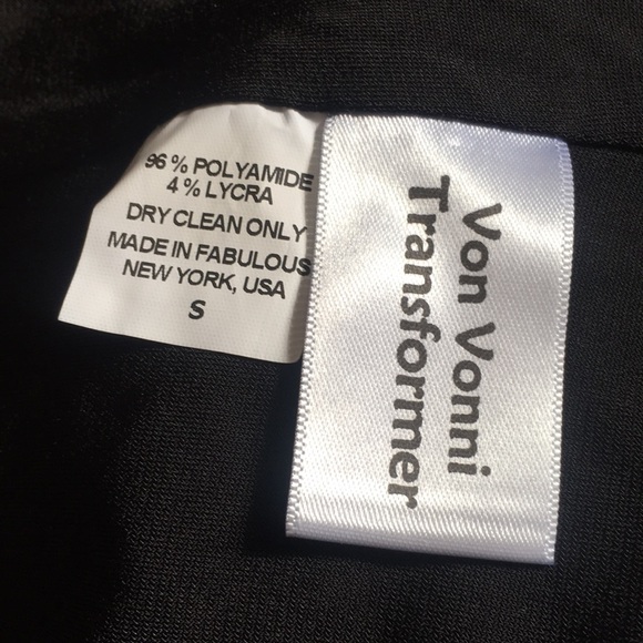 Von Vonni Transformer Wrap Top Black, Size S NWT - Picture 6 of 6